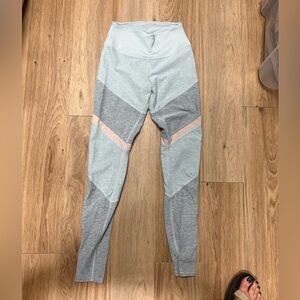 Alo yoga size S yoga pants - pale blue/grey/pink
